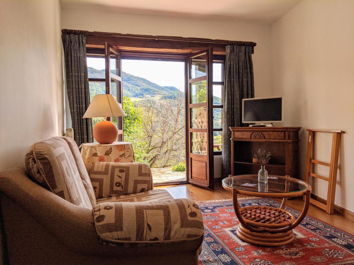 Olmares Terrace Apartment - Picos De Europa Lomeña エクステリア 写真