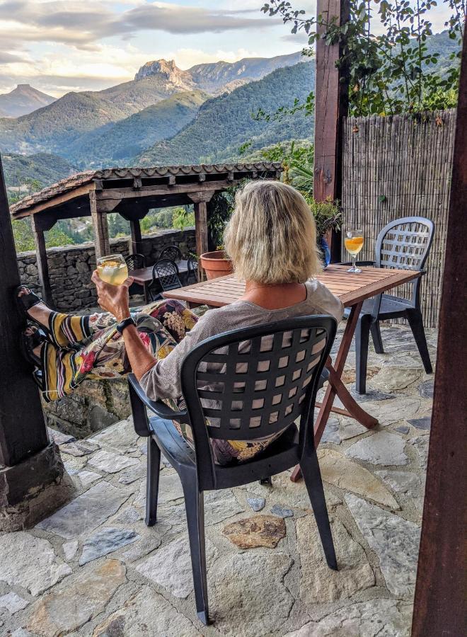 Olmares Terrace Apartment - Picos De Europa Lomeña エクステリア 写真